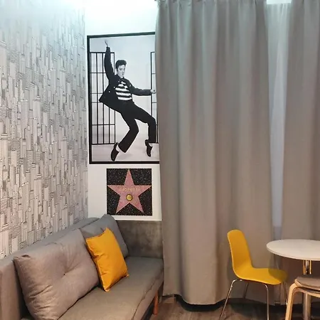 Apartment Elvis *